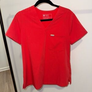 Figs Women’s Hibiscus Pride Catarina Top